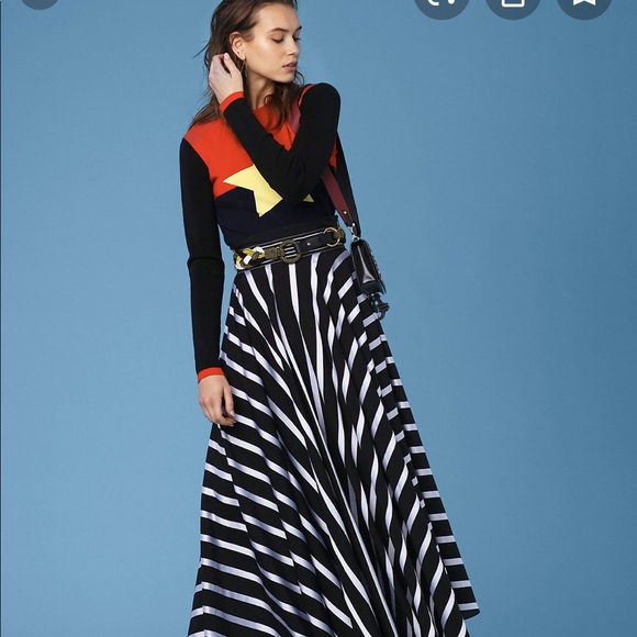 DVF Star Sweater (Size Large) - Picture 4 of 4